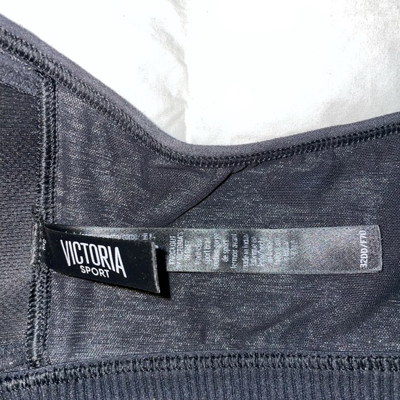 Victoria’s Secret Sports Bra - Picture 4 of 5